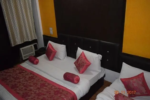 Deluxe Üç Kişilik Oda, 1 Yatak Odası, Sigara İçilebilir