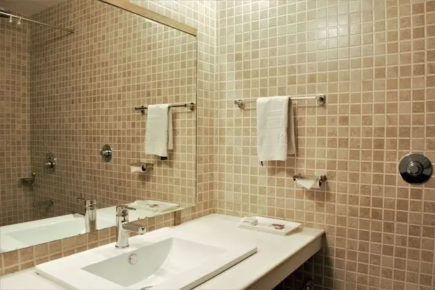 Deluxe Oda, Balkon, Şehir Manzaralı