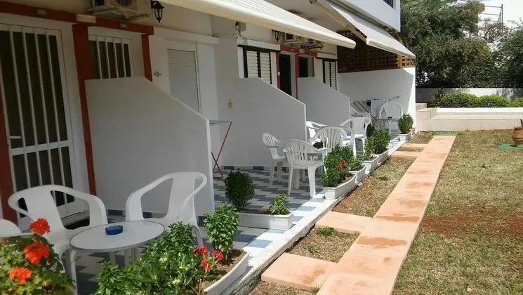 Üç Kişilik Oda, Deniz Manzaralı