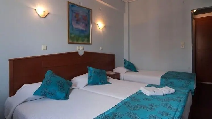 Tek Büyük Yataklı Oda (With Extra Bed)