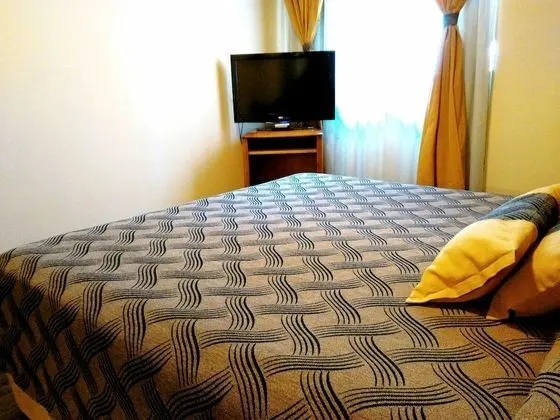 Standard Tek Büyük Yataklı Oda