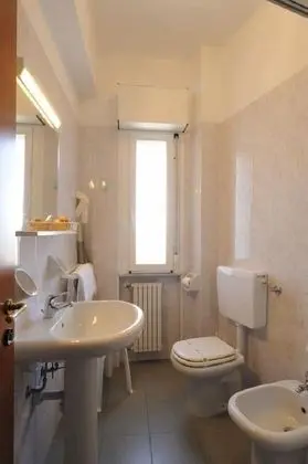 Oda, 2 Tek Kişilik Yatak