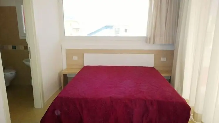 Büyük Yataklı Tek Kişilik Oda, Balkon