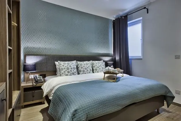 Standard Tek Büyük veya İki Ayrı Yataklı Oda