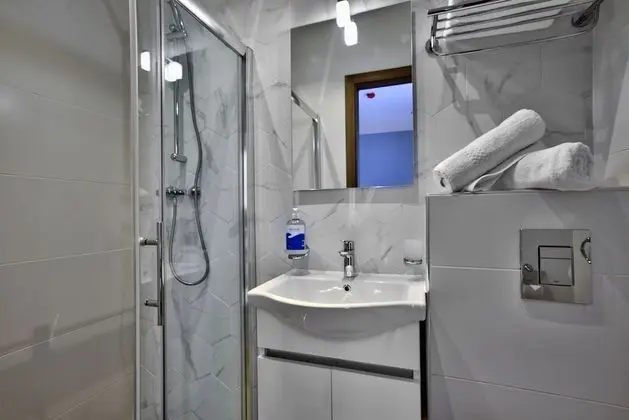 Standard Tek Büyük veya İki Ayrı Yataklı Oda