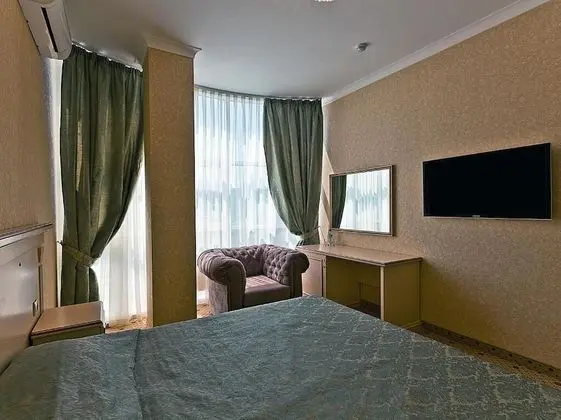 Comfort Tek Büyük veya İki Ayrı Yataklı Oda
