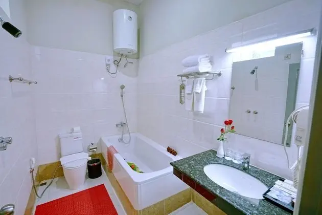 Deluxe Tek Büyük veya İki Ayrı Yataklı Oda