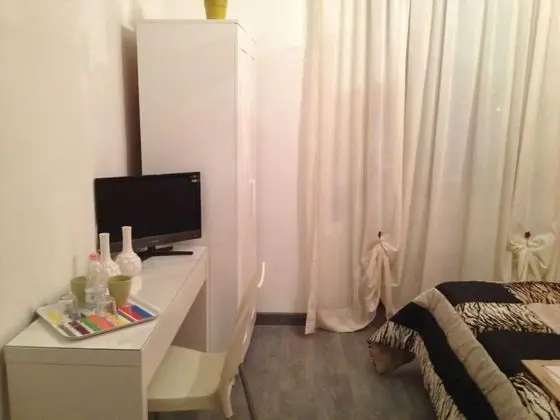 Tek Büyük Yataklı Oda, Banyolu/Duşlu