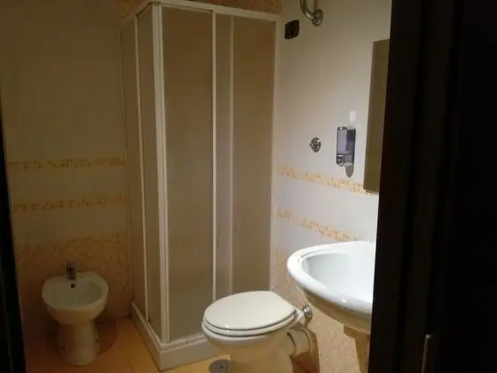 Tek Büyük Yataklı Oda, Özel Banyo (External)