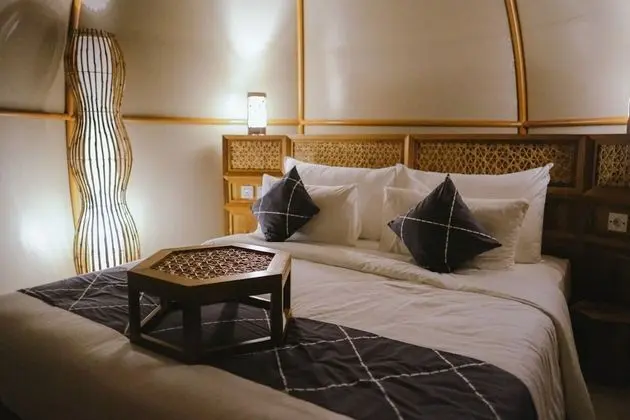 Luxury Glamping with Bathtub