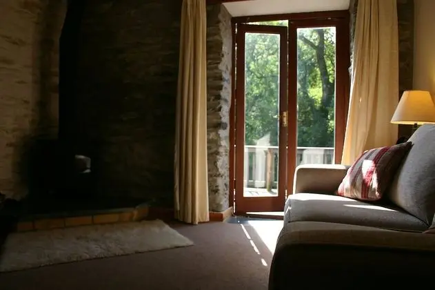 Kır Evi (Three-Bedroom Cottage (4 Adults + 2 C)