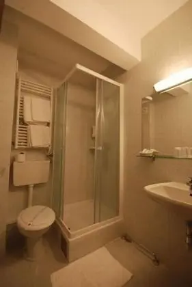 Standard Tek Büyük veya İki Ayrı Yataklı Oda, Balkon