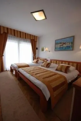 Standard Üç Kişilik Oda, Balkon