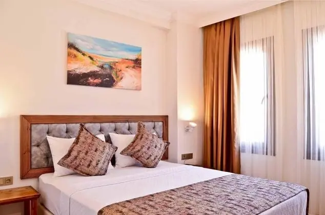Standart Oda, Şehir Manzaralı