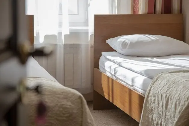 Economy Tek Büyük veya İki Ayrı Yataklı Oda