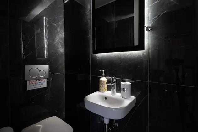 Deluxe Çatı Katı Süiti (Penthouse), 3 Yatak Odası, Balkon, Şehir Manzaralı