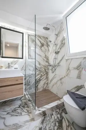 Deluxe Çatı Katı Süiti (Penthouse), 3 Yatak Odası, Balkon, Şehir Manzaralı