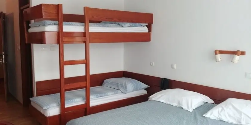 Family Dört Kişilik Oda, Teras, Dağ Manzaralı