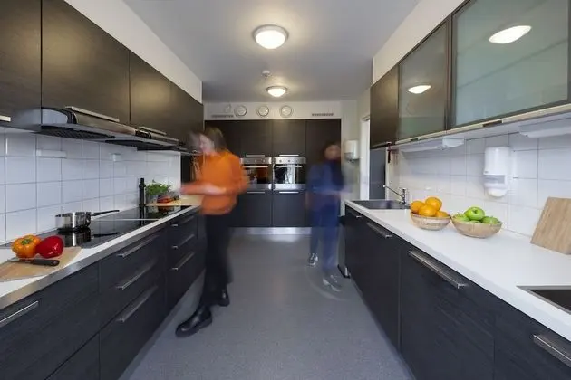 Basic Dört Kişilik Oda, Ortak Banyo