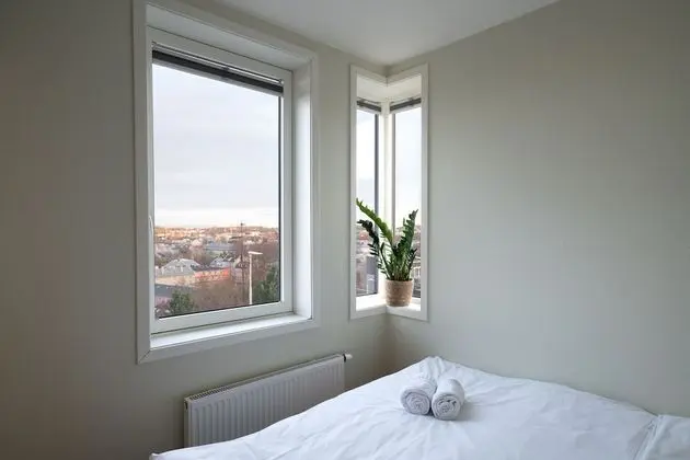 Basic Tek Büyük Yataklı Oda, Ortak Banyo