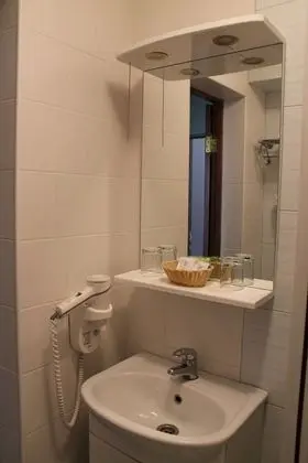 Comfort İki Ayrı Yataklı Oda