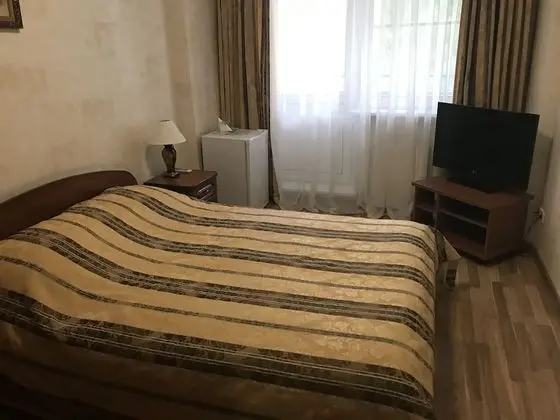 Economy Tek Büyük Yataklı Oda