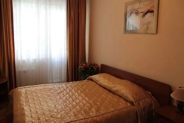 Economy Tek Büyük Yataklı Oda