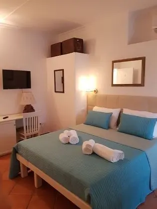 Tek Büyük veya İki Ayrı Yataklı Oda, Deniz Manzaralı
