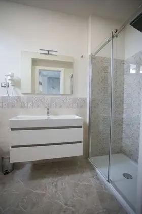 Deluxe Dört Kişilik Oda