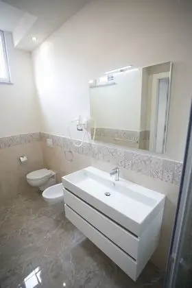 Deluxe Dört Kişilik Oda