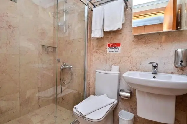 Deluxe Oda, Havuz veya Bahçe Manzaralı