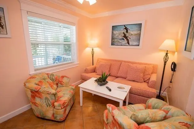Oda (Ground Level, Pool View, 1 Bedroom)