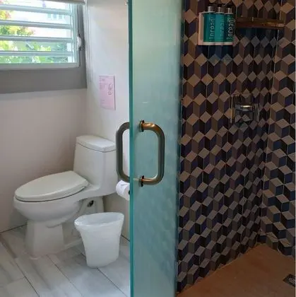 Classic Oda, 1 Büyük (Queen) Boy Yatak, Buzdolabı