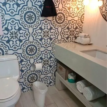 Classic Oda, 1 Büyük (Queen) Boy Yatak, Buzdolabı