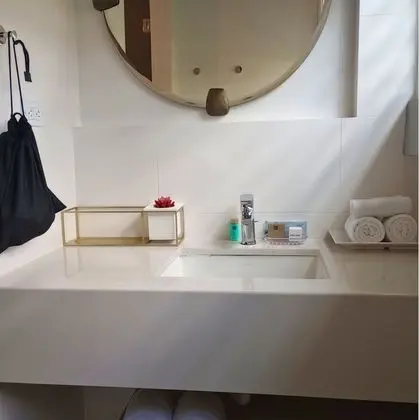 Classic Oda, 1 Büyük (Queen) Boy Yatak, Buzdolabı