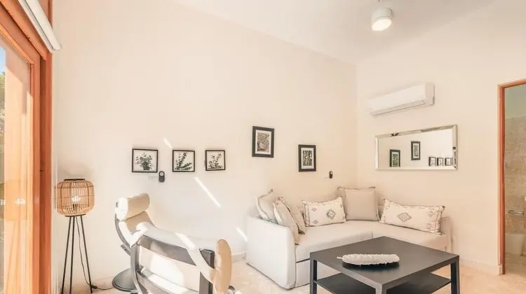 Villa, Sigara İçilebilir