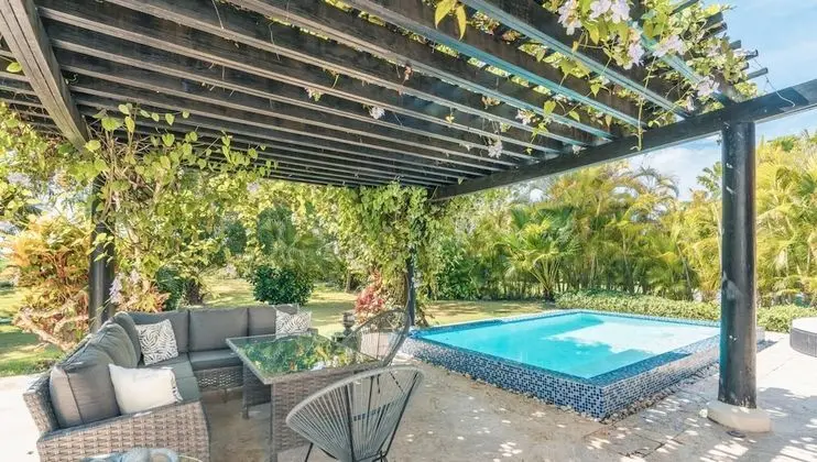 Villa, Sigara İçilebilir