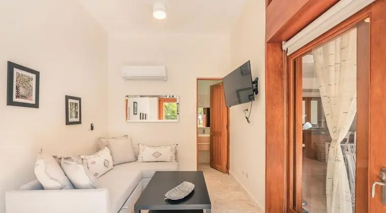 Villa, Sigara İçilebilir