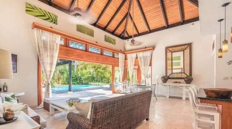 Villa, Sigara İçilebilir