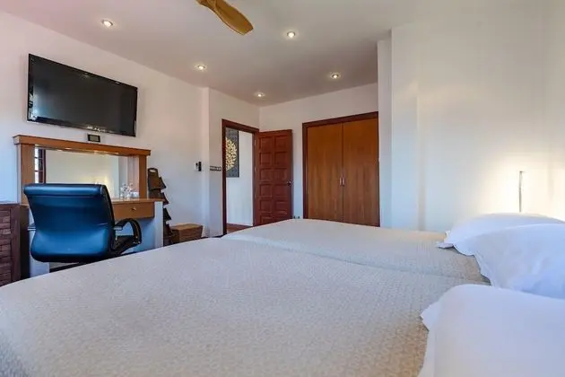 Deluxe Villa