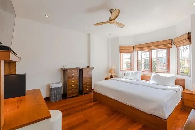 Deluxe Villa
