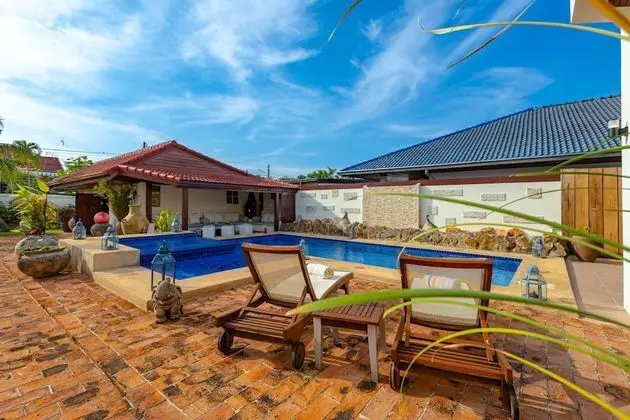 Deluxe Villa