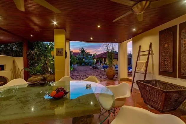 Deluxe Villa