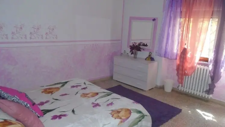 Tek Büyük Yataklı Oda, Ortak Banyo