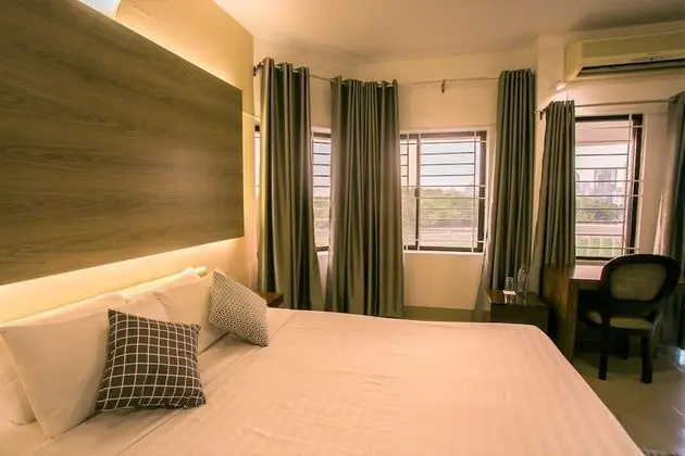 Premier Tek Büyük Yataklı Oda, Balkon, Göl Manzaralı
