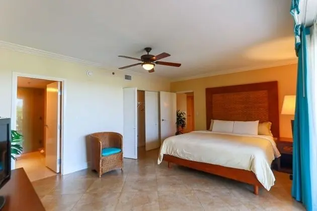 One Bedroom Suite 27B