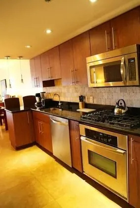 One Bedroom Suite 27B