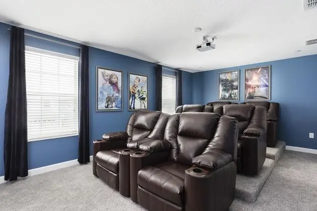 Ev (Champions Gate Resort, Game room, the)