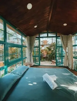 Deluxe Tek Büyük Yataklı Oda (Cosy)