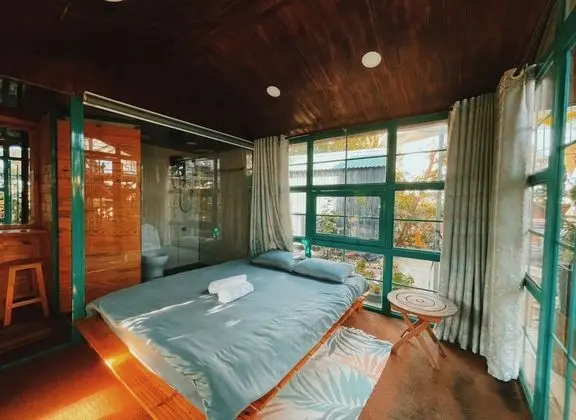 Deluxe Tek Büyük Yataklı Oda (Cosy)